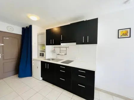 Studio confortable à Calvi - Accès plage, parking inclus, linge fourni - Photo 2