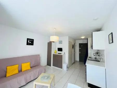 Studio confortable à Calvi - Accès plage, parking inclus, linge fourni - Photo 8