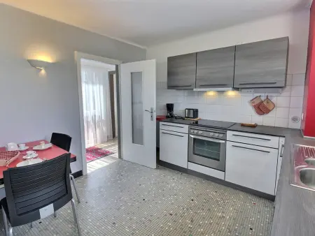 Appartement spacieux à Colmar avec terrasse, garage privatif, proche centre et gare - Photo 6