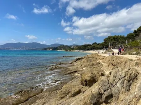 Appartement Rénové avec Jardin à 1.2km de la Plage de Gigaro, La Croix-Valmer - Photo 9
