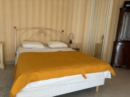 Appartement 2P à Juan les Pins : emplacement idéal, parking, terrasses, proche plage et commerces - Photo 8