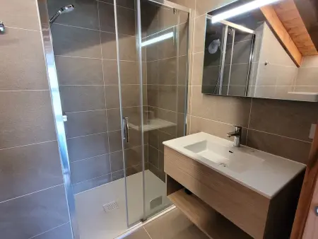 Appartement spacieux 3 chambres en suites aux Gets - Photo 6