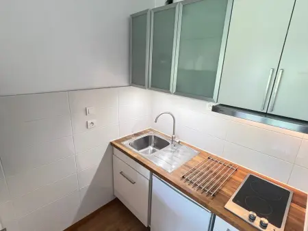 Studio moderne et cosy avec balcon et parking à Aix-les-Bains - Photo 1