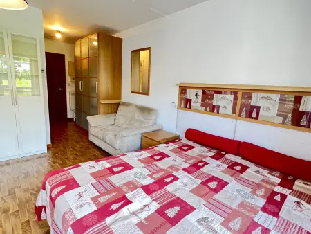 Studio moderne et cosy avec balcon et parking à Aix-les-Bains - Photo 2