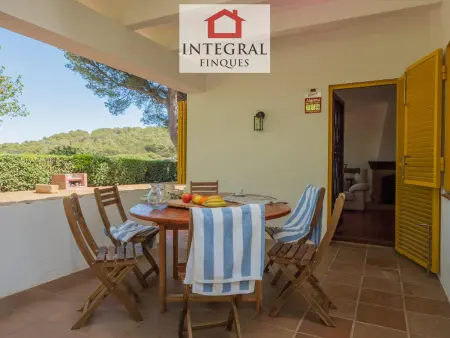 Superbe Appartement à Palamós: 3 Chambres, Terrasse, Piscine, Parking et Proche Plage - Photo 4