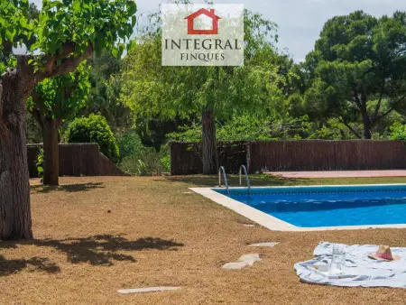Superbe Appartement à Palamós: 3 Chambres, Terrasse, Piscine, Parking et Proche Plage - Photo 29
