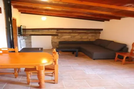 Cal Xelin, Maison de campagne indépendante du 19ème siècle. - Photo 2