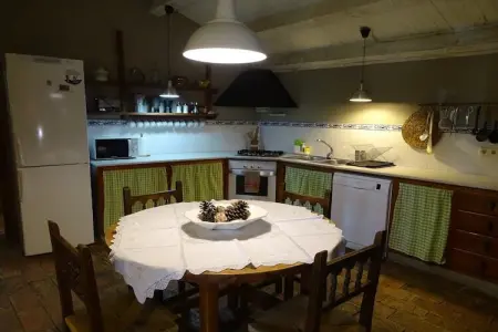 Can Guilella, Manoir à Montmajor avec Piscine et Forêt - Photo 7