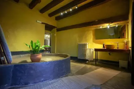 Can Guilella, Manoir à Montmajor avec Piscine et Forêt - Photo 12