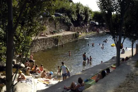 Casas Rurales Acebuche Picual, Retraite au bord du lac à Casas del Monte - Photo 32