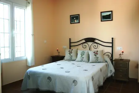 Casa Los Olivos, Villa rustique avec piscine à Alora - Photo 3