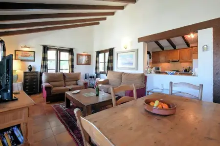 Las Cerezas, Villa ensoleillée à Casares avec piscine - Photo 1