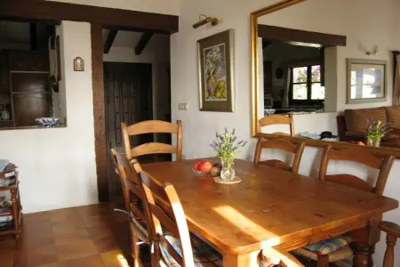 Las Cerezas, Villa ensoleillée à Casares avec piscine - Photo 3