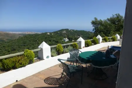 Las Cerezas, Villa ensoleillée à Casares avec piscine - Photo 14