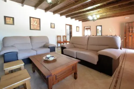 Villa Alejandro, Villa Familiale avec Jardin - Photo 2