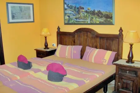 Apartamentos Monasterio de San Antonio 2, Appartement près de la mer réservé aux adultes - Photo 1