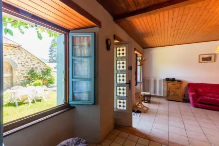 Maison près des volcans d'Auvergne, Nid familial de Vic-sur-Cère - Photo 11