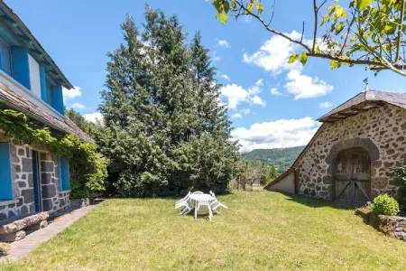 Maison près des volcans d'Auvergne, Nid familial de Vic-sur-Cère - Photo 28