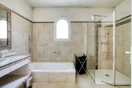 La Safari, Villa près de la plage Moriani avec piscine - Photo 11