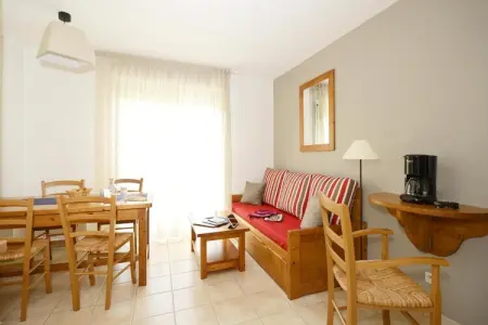 Résidence Le Hameau du Moulin 2, Appartement en France avec Vue sur Piscine - Photo 2