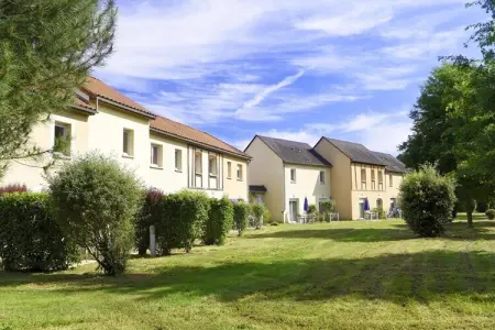Résidence Le Hameau du Moulin 2, Appartement en France avec Vue sur Piscine - Photo 7