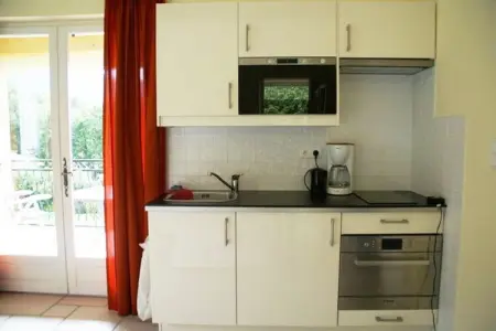 Appartement - MONTBRUN-LES-BAINS, Escapade à vélo à Montbrun - Photo 3