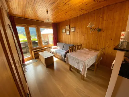 2 Pièces au Centre avec Cuisine Equipée et Balcon – La Clusaz - Photo 2