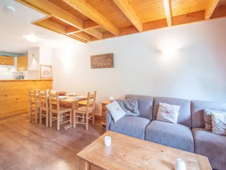 Duplex 5 pièces avec balcon, animaux acceptés, skis aux pieds - Photo 2