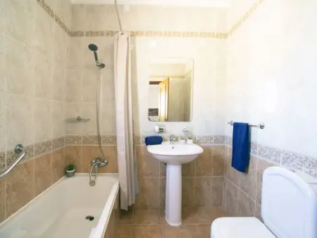 Villa in Barrocal, Maison 6 personnes à Pêra - Photo 13