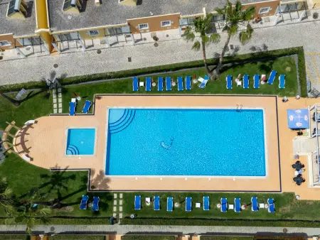 Villa in Barrocal, Maison 6 personnes à Pêra - Photo 29