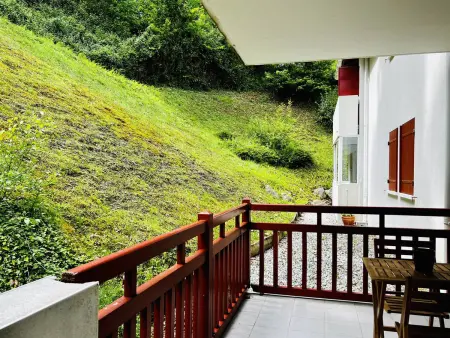 Cambo-les-Bains : Appartement T2 calme avec terrasse, parking, Internet - Photo 16