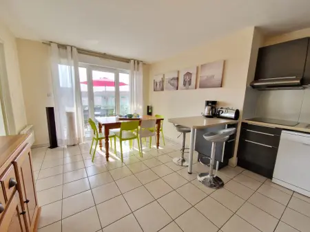 Appartement avec Piscine, Tennis & Balcon, Centre-ville Chatelaillon-Plage, 6 Pers, 2 Ch - Photo 1