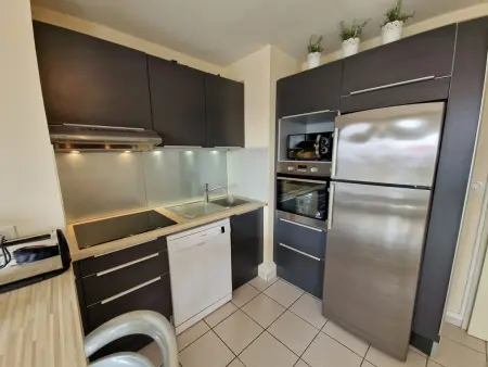 Appartement avec Piscine, Tennis & Balcon, Centre-ville Chatelaillon-Plage, 6 Pers, 2 Ch - Photo 4