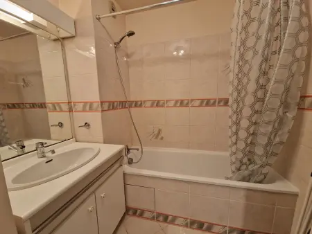 Appartement avec Piscine, Tennis & Balcon, Centre-ville Chatelaillon-Plage, 6 Pers, 2 Ch - Photo 9