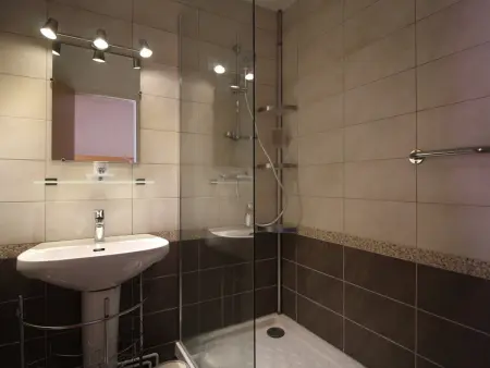 Studio cabine 4 pers, 300m des pistes, balcon, parking, animaux ok - Auris en Oisans - Photo 6