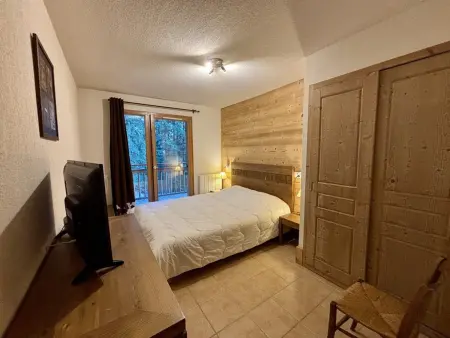 Appartement cosy 3 pièces, avec balcon et piscine, proche des pistes et commodités à La Plagne Tarentaise - Photo 7