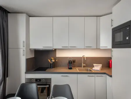 Appartement rénové ski aux pieds avec balcon à Val Thorens - Photo 8