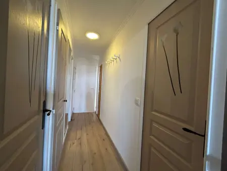 Grimaud : Appartement 3 Pces avec piscine et vue mer - Photo 9
