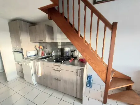 Appartement 2 pièces mezzanine climatisé avec piscine et parking privé à Marseillan - Photo 3
