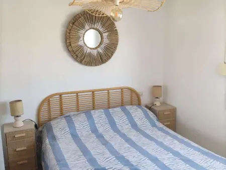 Appartement 2 pièces mezzanine climatisé avec piscine et parking privé à Marseillan - Photo 5
