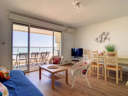 Confortable F5 sur plage avec parking, Appartement 10 personnes à Mauguio - Photo 2