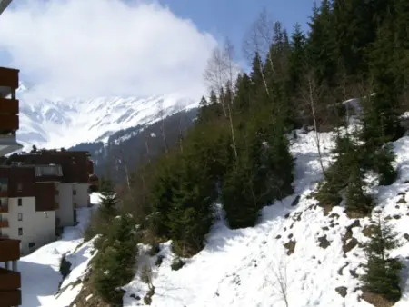 Studio cabine proche pistes, balcon, casier à skis, parking gratuit - Photo 4