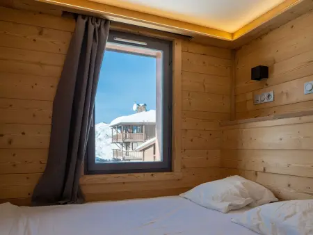 Appartement moderne à Val Thorens - 4 pers - 1 chambre, 1 cabine, skis aux pieds, balcon - Photo 4