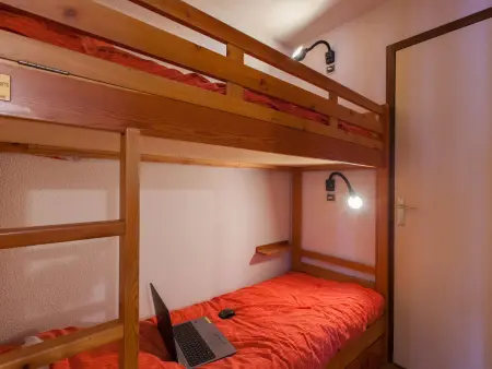 Appartement montagnard avec Wifi proche pistes et thermes - Photo 3