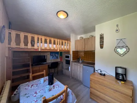 Studio cosy | Pied des pistes | Parking & Wifi, Appartement 2 personnes à La Salle les Alpes - Photo 3