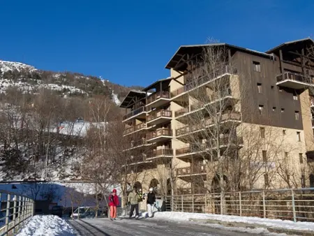Appartement rénové 8 pers, proche pistes, Wifi, animaux admis - Photo 8