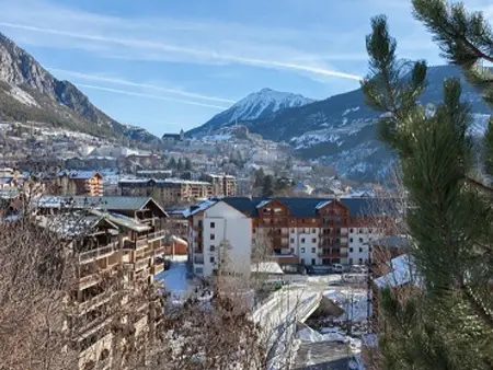 Appartement rénové 8 pers, proche pistes, Wifi, animaux admis - Photo 9