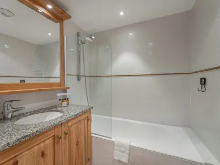 Appartement spacieux pour 6, proche pistes, parking et wifi - Photo 5