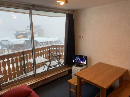 Studio cosy à Val Thorens, idéal pour 3 pers., balcon sud-ouest, proche commerces et remontées mécaniques - Photo 1