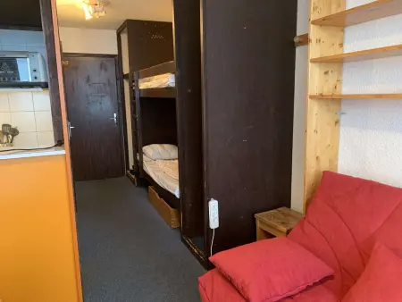 Studio cosy à Val Thorens, idéal pour 3 pers., balcon sud-ouest, proche commerces et remontées mécaniques - Photo 2